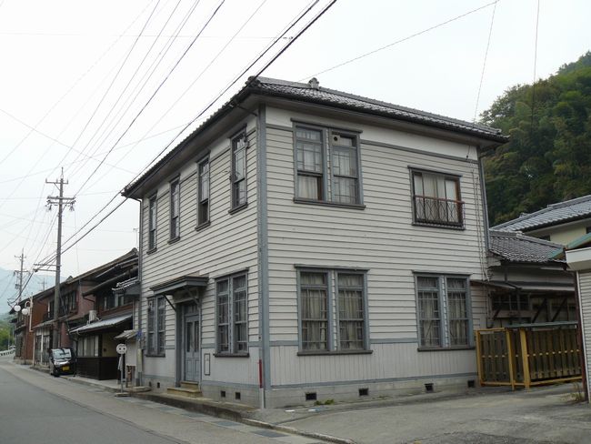 �����X�֋�