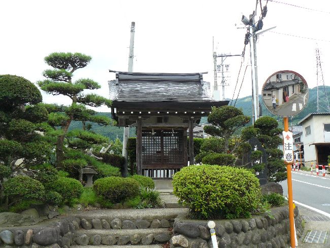 �K���h�E�V���{