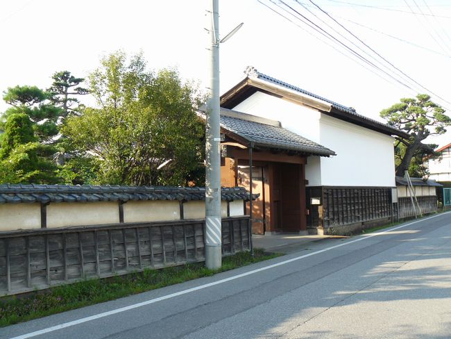 ���c��h�F �{�w�i����ƏZ��j