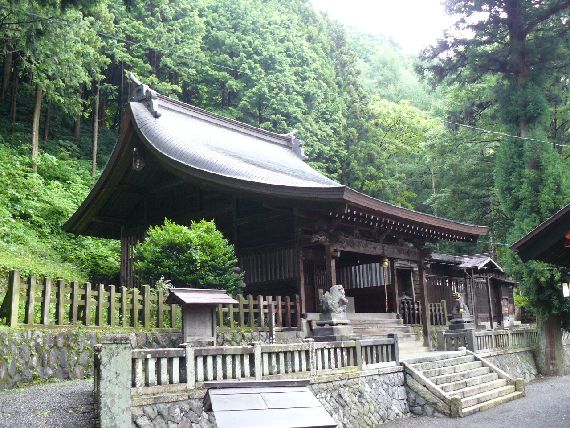 奈良井宿（木曽路）・鎮神社