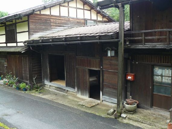 ���ďh�i�ؑ]�H�j�E�F�J�ƏZ��