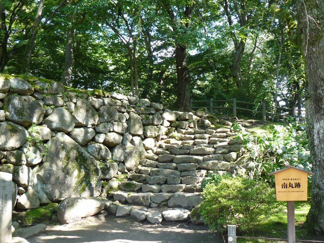 ������E���