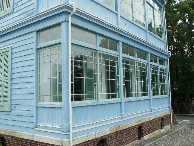 ���{�s���i�Պ�