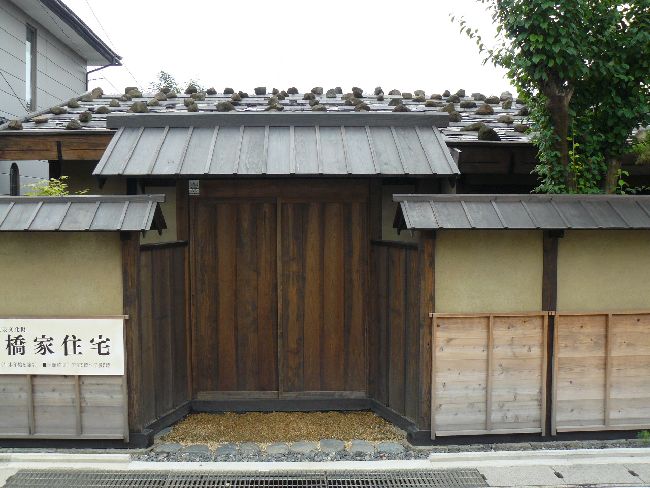 �����ƏZ��