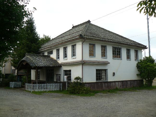 ����V�w�Z