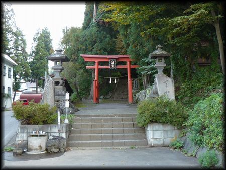 �����_��