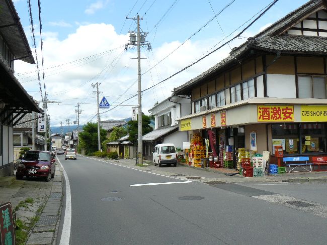 ���z�{��