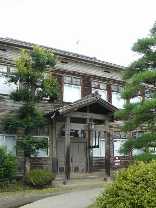 ����򏬊w�Z