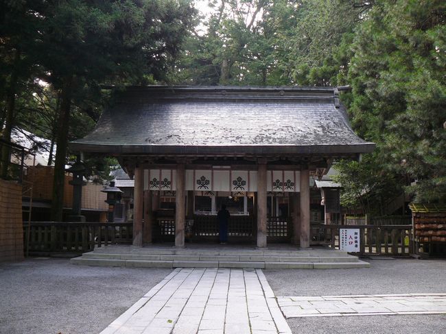 �z�K��Џ�Ж{�{�E�q��