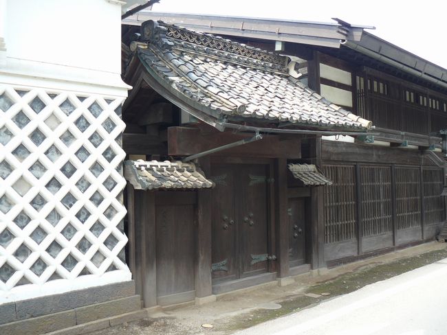 ���{�����i�����j