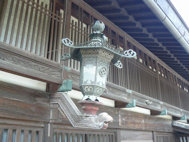 ���{�����i�����j