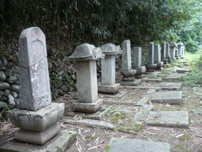 ���ؑ��E���{��