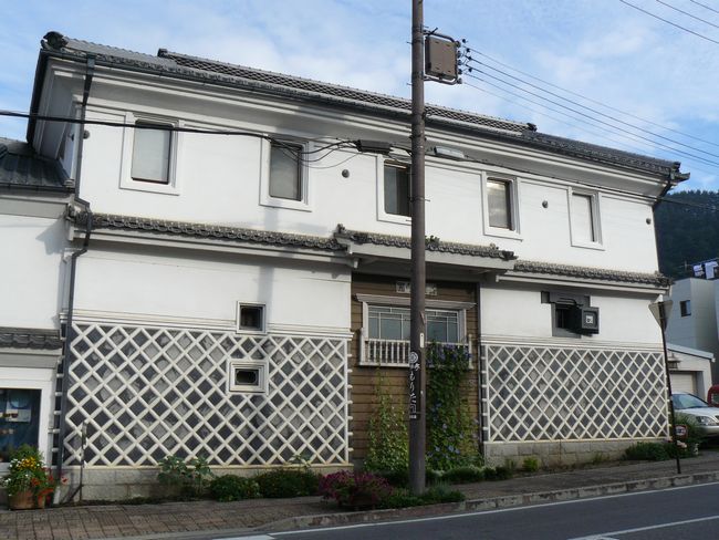 �ɓ������{�X