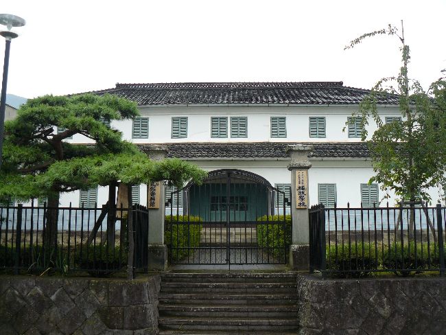 ��钬�F���i�v�w�Z